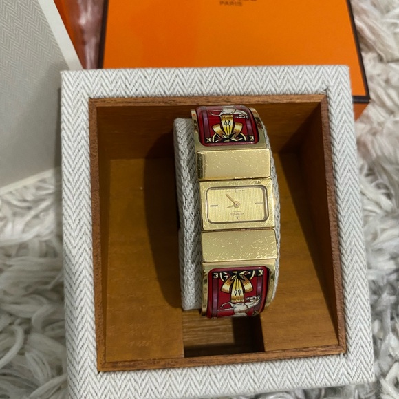 For sale Hermes Watch preloved authentic ❤️ - Picture 4 of 6